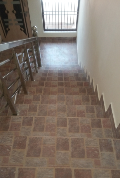 rosewood creek girls pg in aligarh